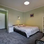 Dom 