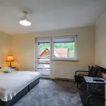 Dom 